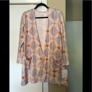 NWT Lularoe Caroline cardigan Size M